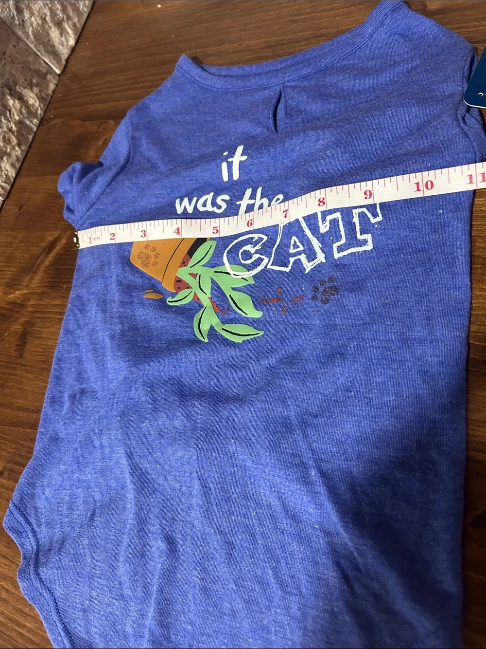 Youly “It Was The Cat” pet T-Shirt. New with tags size large.